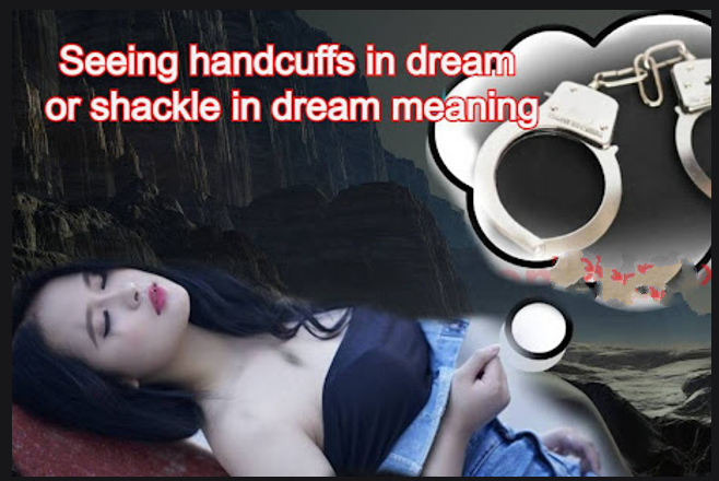 Handcuffs in dream meaning in Islam
