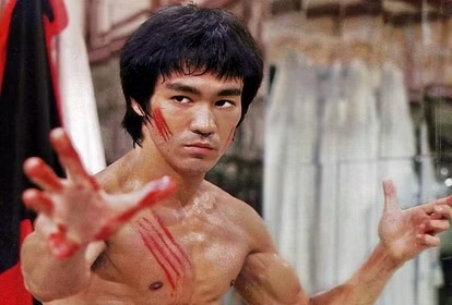 ब्रुस ली जीवनी Biography of Bruce Lee in Hindi